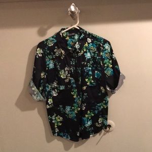 Navy Floral Shirtsleeve Button Up